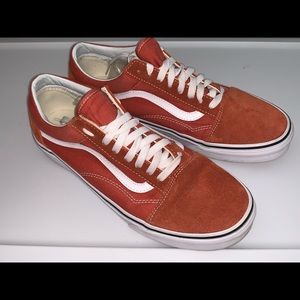 Vans Old Skool Men 9.5 Women 11 Orange / White